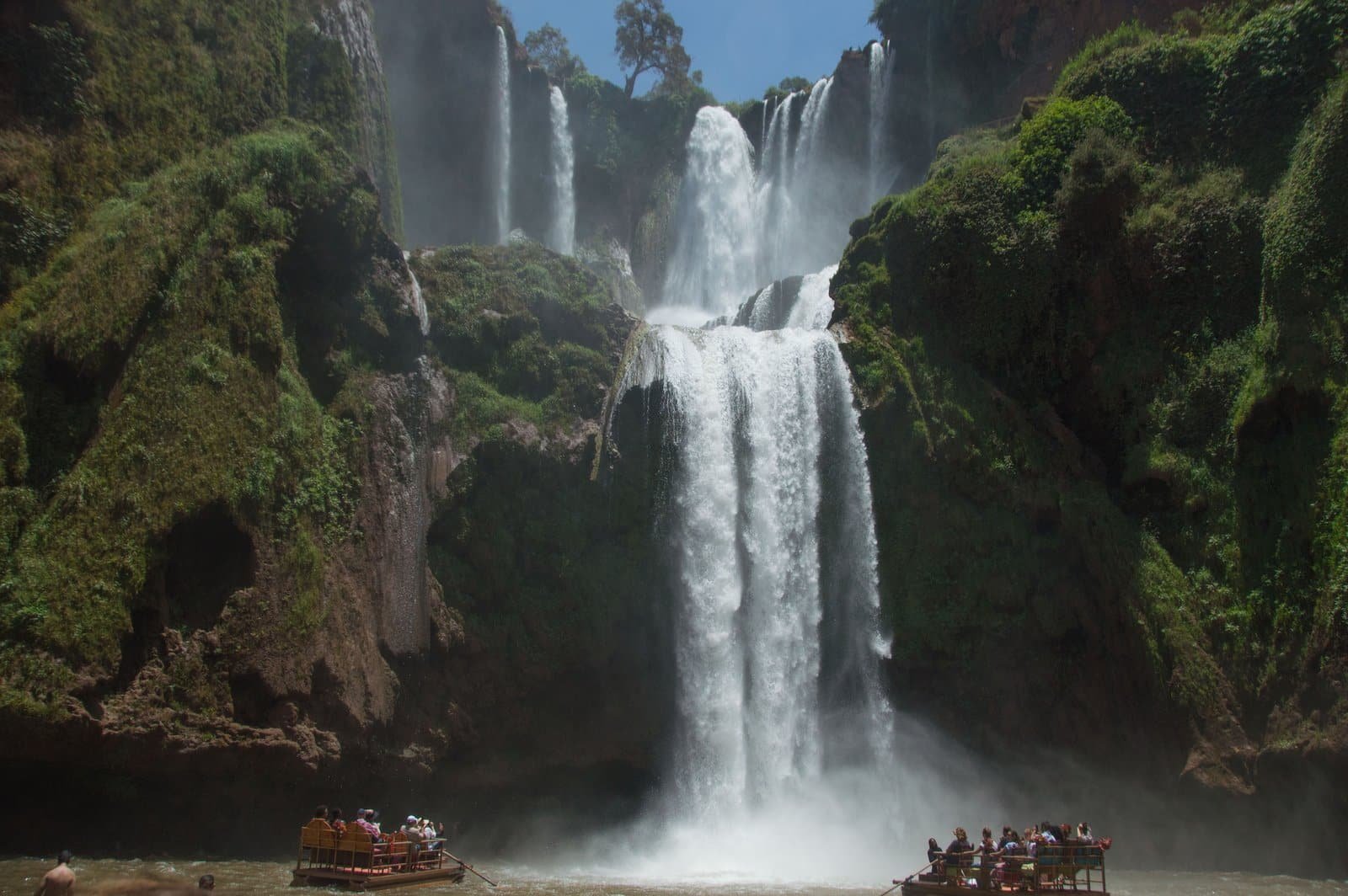 Boats at the foot of the main Ouzoud waterfall